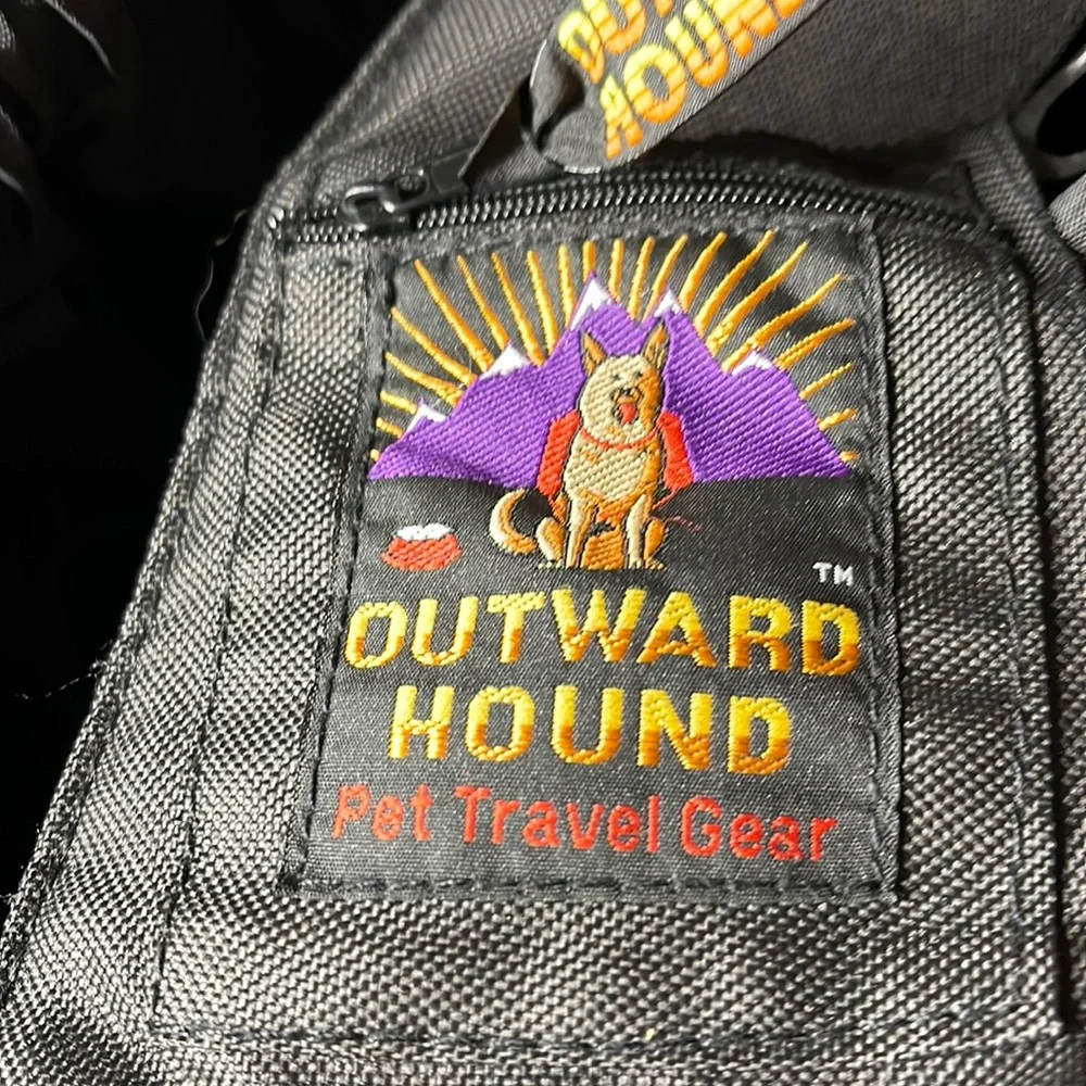Pet carrier